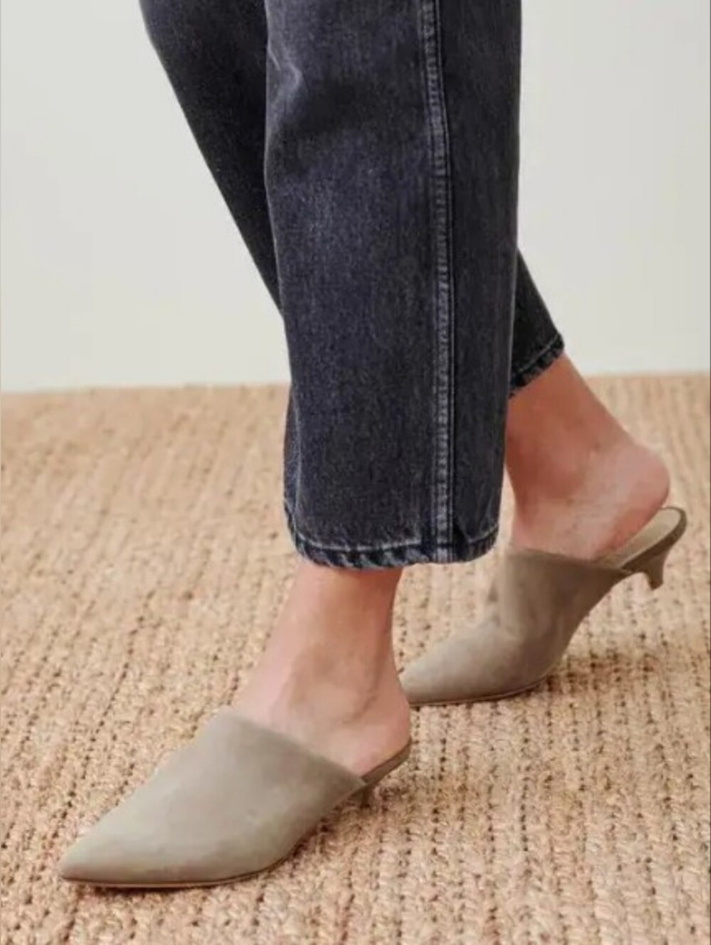 Jenni Kayne Oiled Leather Kitten Mule Heels. Size:38